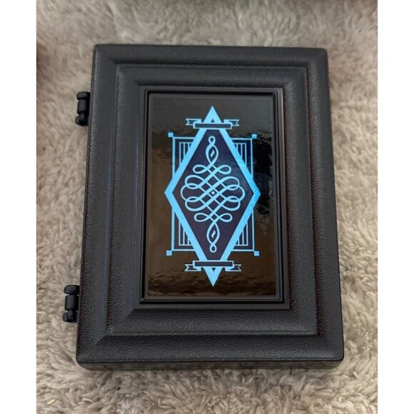 The Dangerous Book For Boys Card Tricks Set W/ Svengali Deck & Instructions - Picture 5 of 9